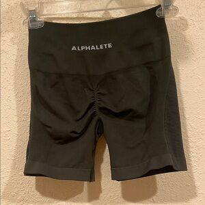 Alphalete Contour Shorts Green 4.5”